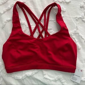 NEW WITH TAGS Lululemon Free To Be Serene Sports Bra Size 6